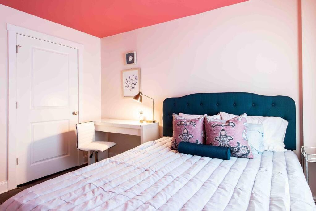 Blush And Bashful Germantown Two Bedroom Apartment Louisville Exterior photo